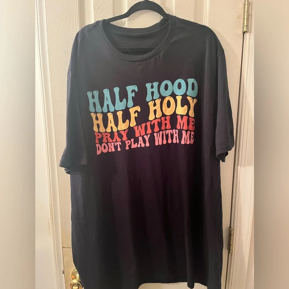 3XLT Unisex Amazon Black Tee with Vibrant Text - Picture 2 of 5